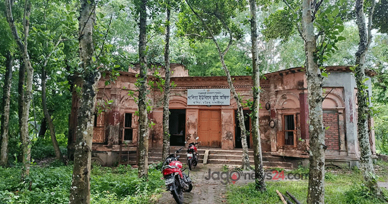 ধানমন্ডি লেকের পাড় ঘেঁষে তৈরি হচ্ছে নজরুল সরোবর : ডিএসসিসি প্রশাসক