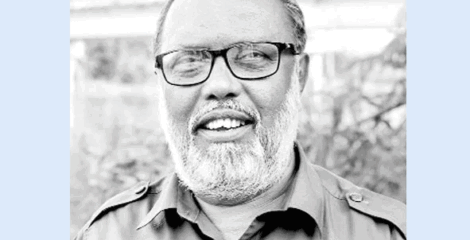 বিদ্যুৎসংযোগ বিচ্ছিন্নের প্রতিবাদ: রাজধানীতে অটোরিকশাচালকদের সড়ক অবরোধ
